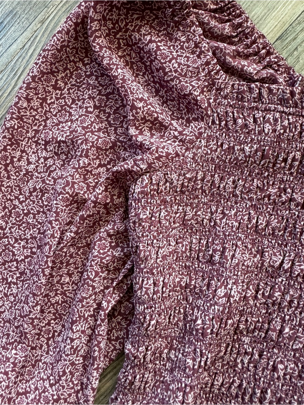Madewell Bubble Sleeved
Smocked Top in Floral Size XXS - Picture 4 of 7